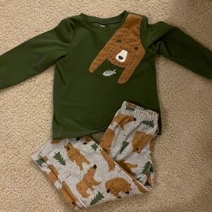 Carter’s toddler pajamas with bears green and grey size BOYS 5T​​​​​​​​